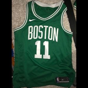 Kyrie Irving Icon Edition Swingman Jersey